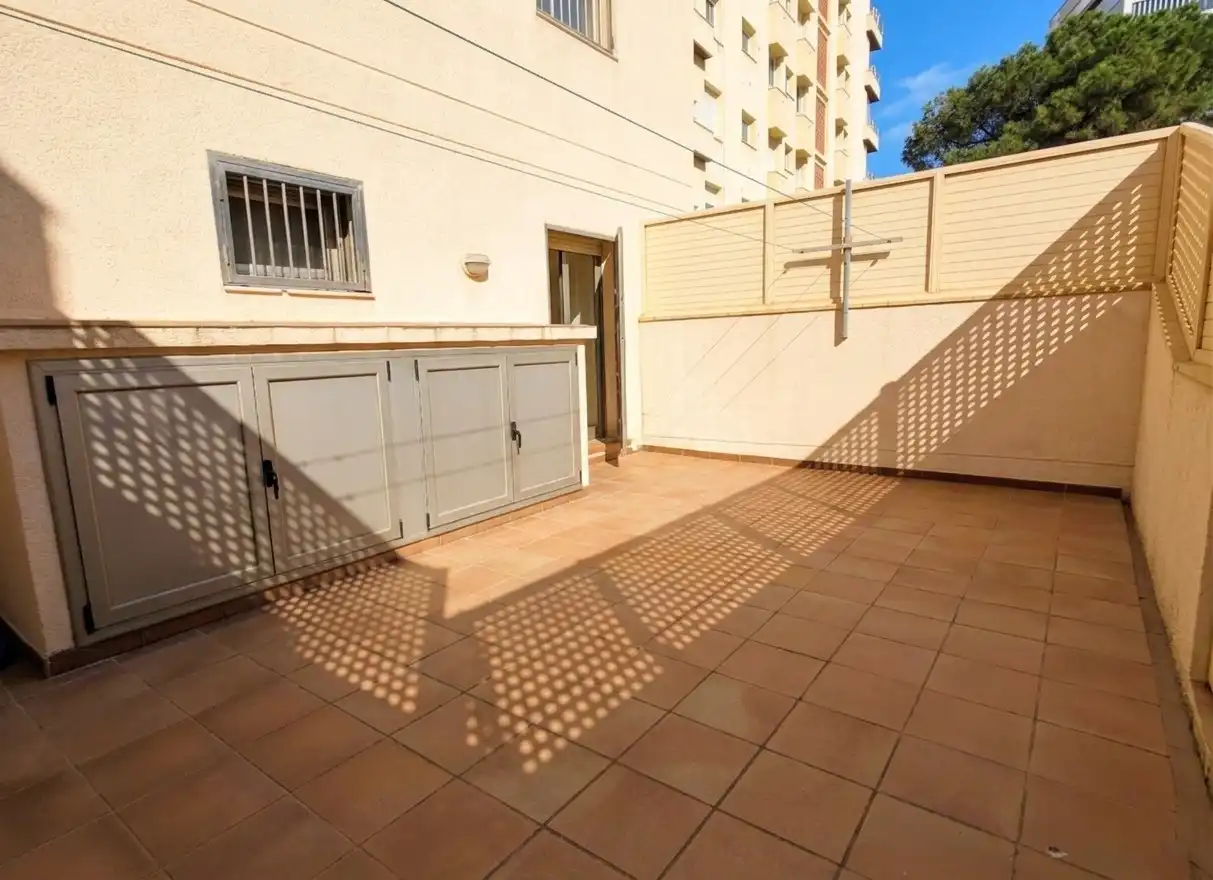 Terraza de Planta baja en venta en Castell d'Aro, Platja d'Aro i s'Agaró con Aire acondicionado, Calefacción y Jardín privado