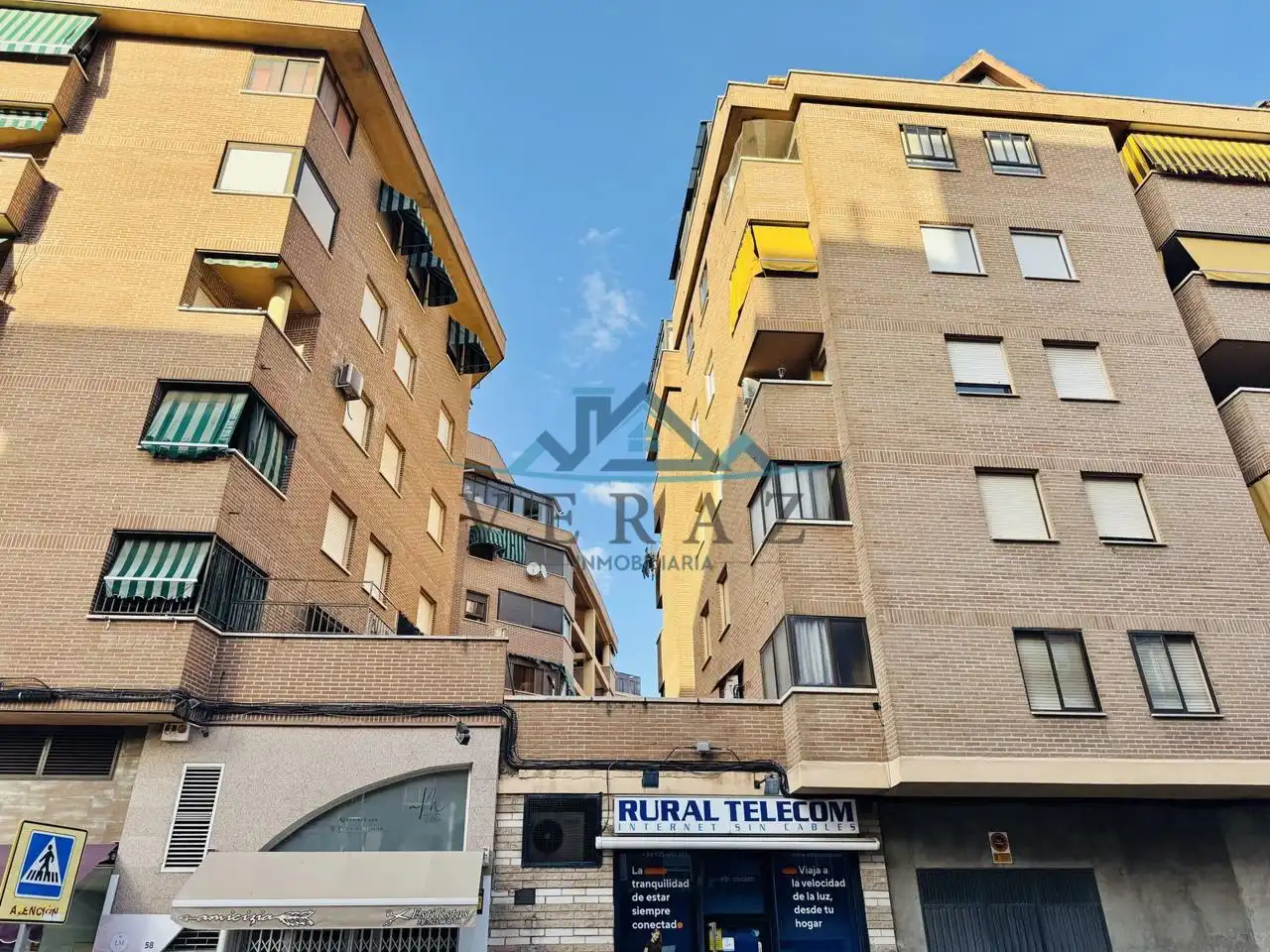 Vista exterior de Local de lloguer en El Pilar - La Estación