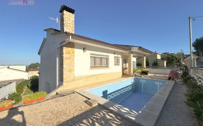 Vista exterior de Casa o xalet en venda en La Bisbal del Penedès