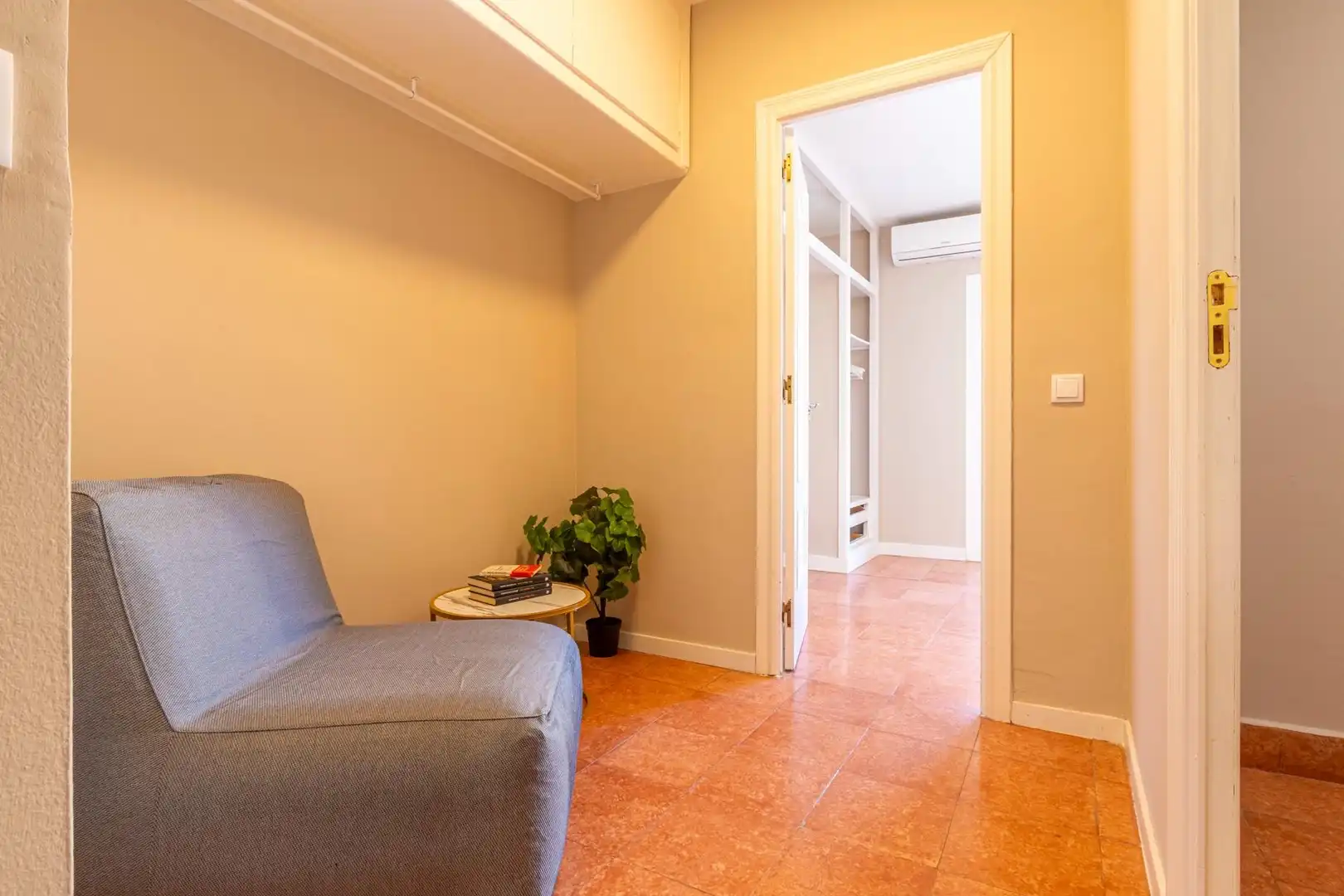Maisonette mit Terrasse zum Verkauf in Plaça Indústria 3, imagen 16