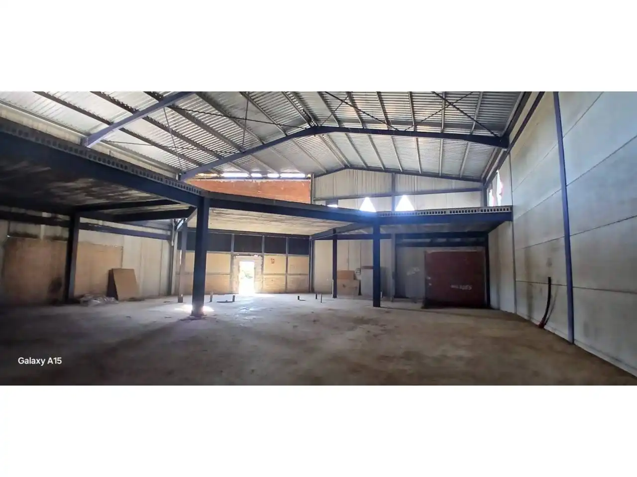 Nave industrial de alquiler en Alzira