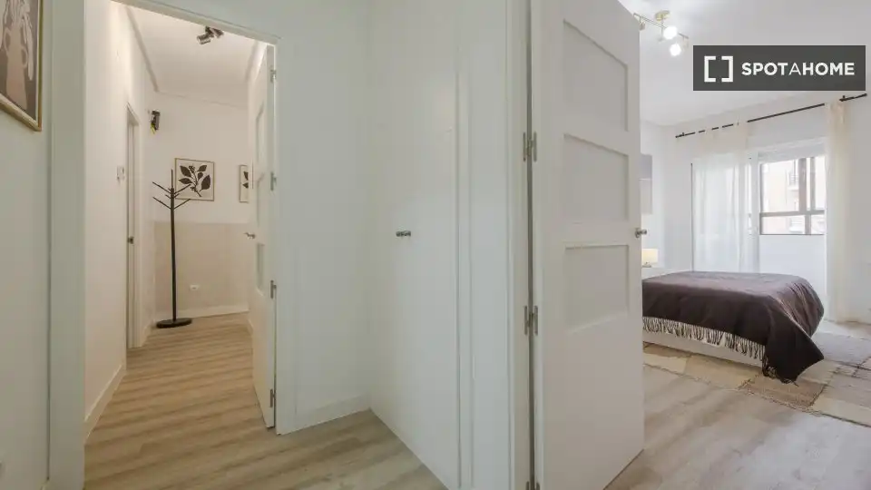Room in Lucero
