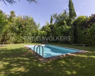 Swimming pool of House or chalet to rent in Pozuelo de Alarcón  with Air Conditioner, Heating and Private garden