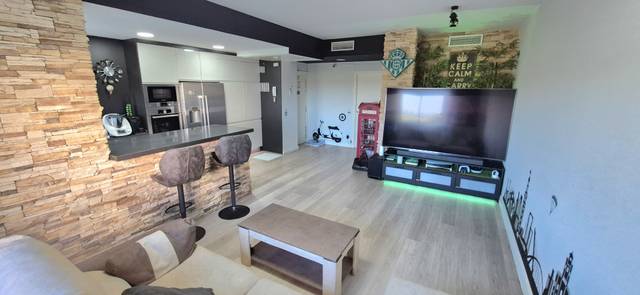 Piso en Venta en Urbanización Parque Flores en Pino Montano - Consolación