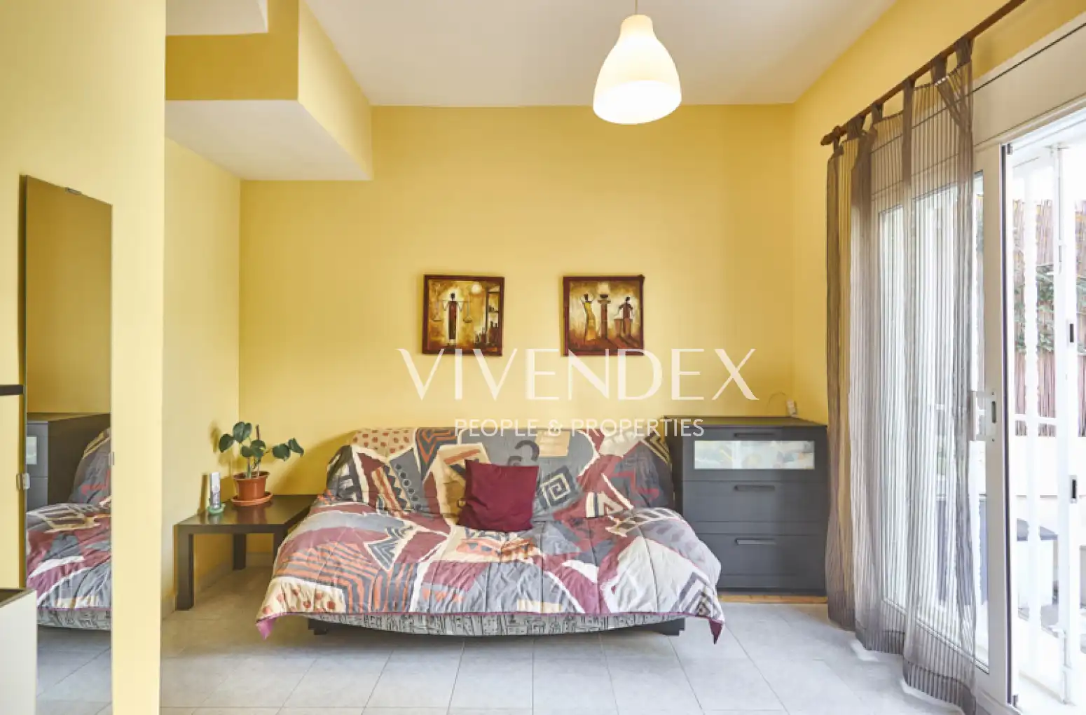 Habitación de Casa adosada en venta en Viladecans con Calefacción, Jardín privado y Terraza