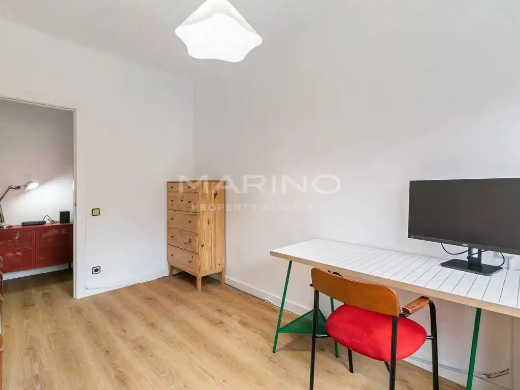 Piso en venta en Barcelona con Balcón