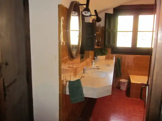 Baño de Finca rústica en venta en Castellar del Vallès con Jardín privado, Terraza y Piscina