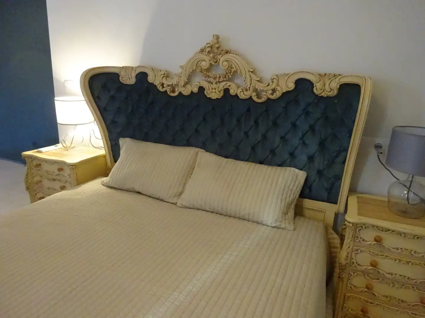 Habitación de Dúplex de alquiler en Sevilla con Aire acondicionado, Calefacción y Amueblado