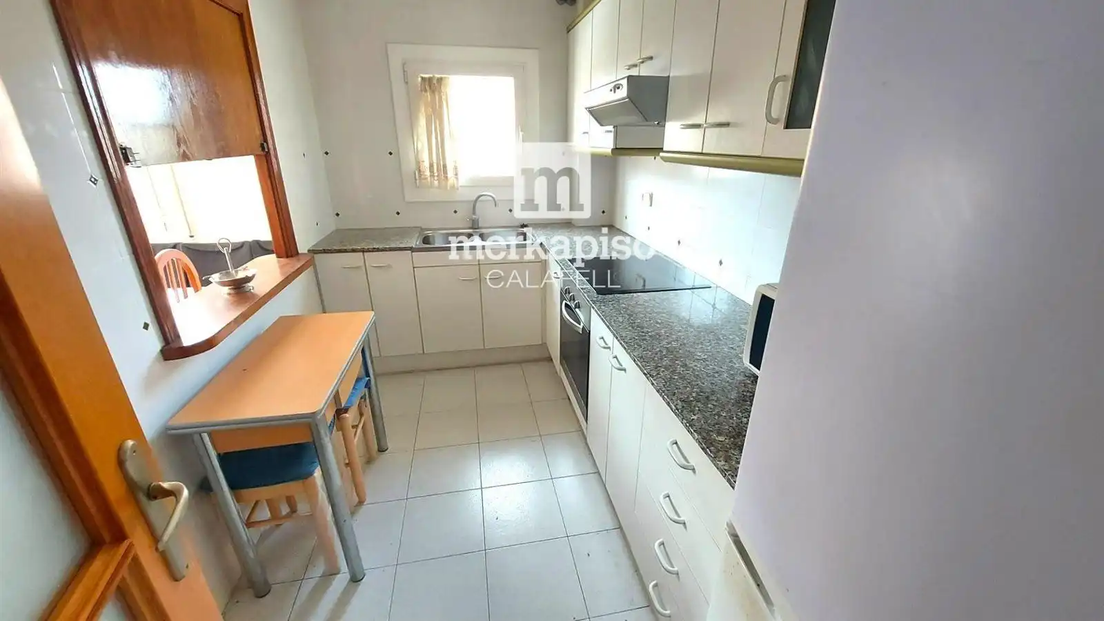 Kitchen of Flat for sale in Calafell  with Terrace and Storage room