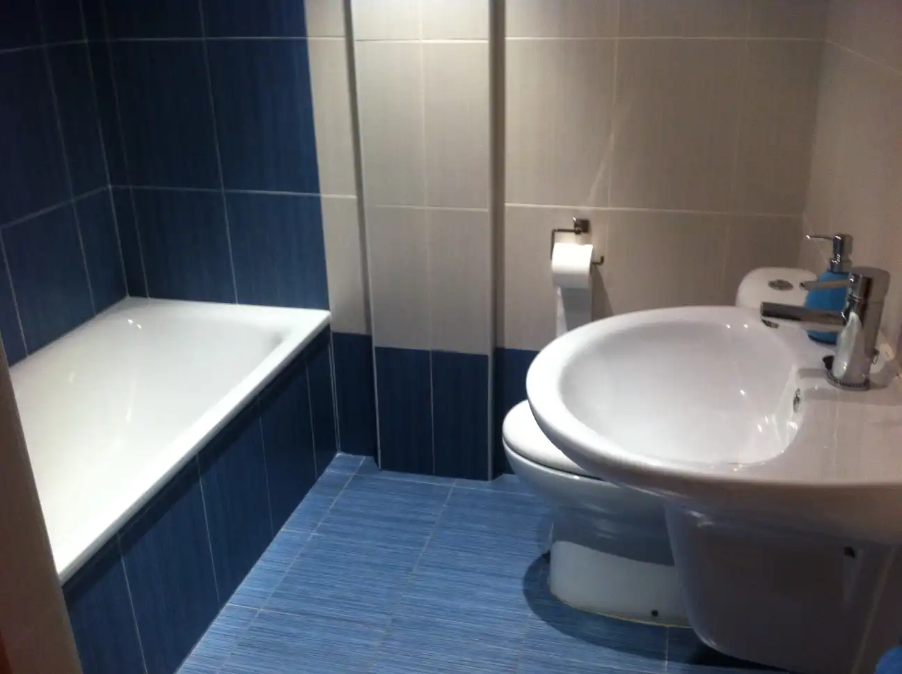 Baño de Dúplex en venta en Chiva con Terraza y Balcón