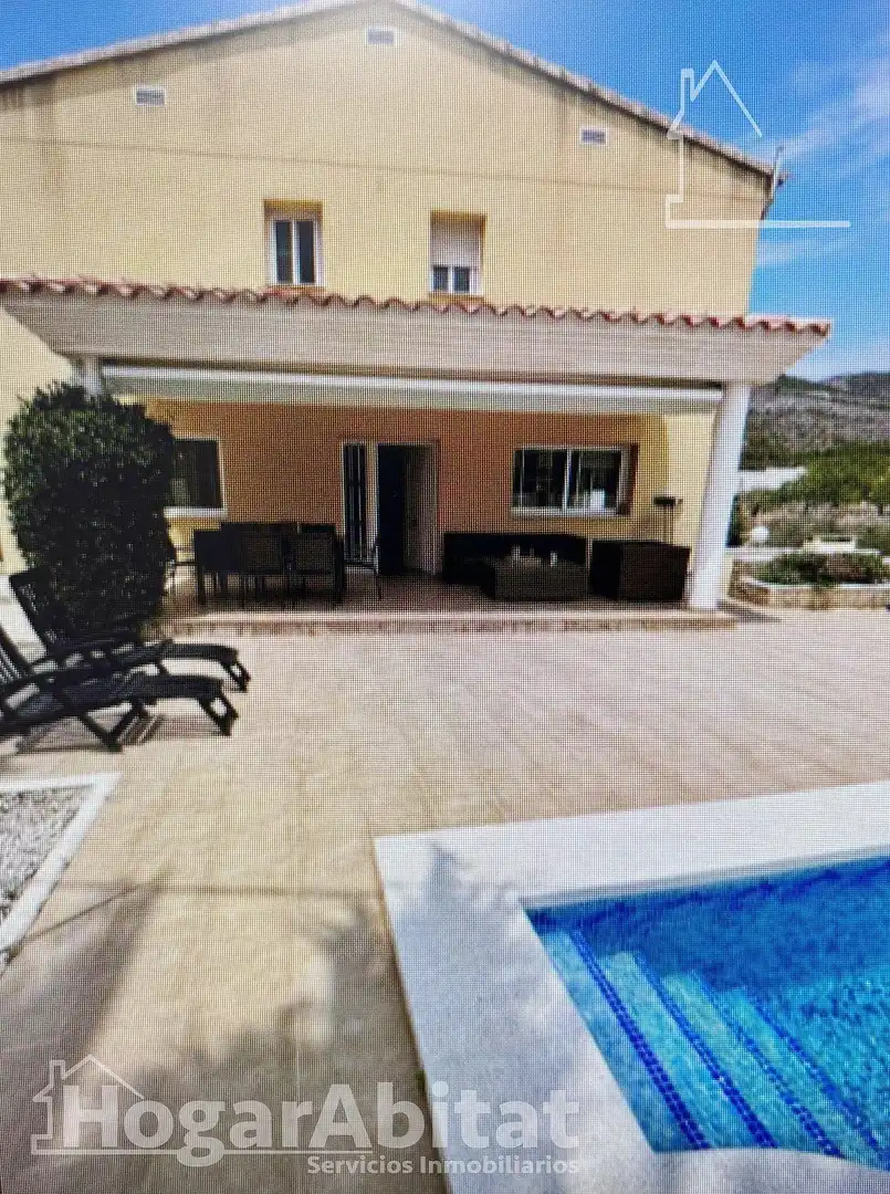 Terrassa de Casa o xalet en venda en Borriol amb Calefacció, Jardí privat i Terrassa