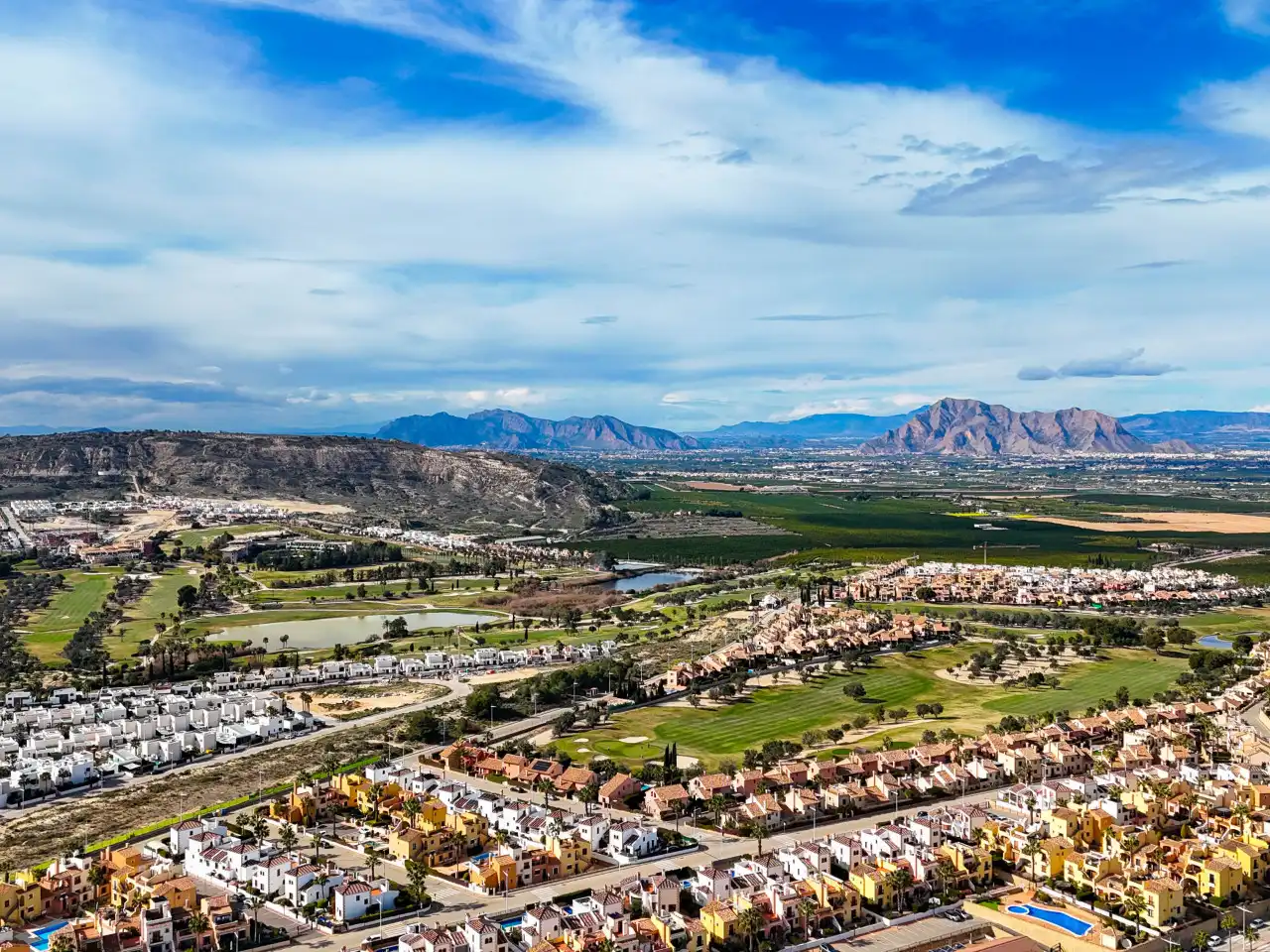 Casa con piscina en venta en El Pinar de Campoverde, imagen 11