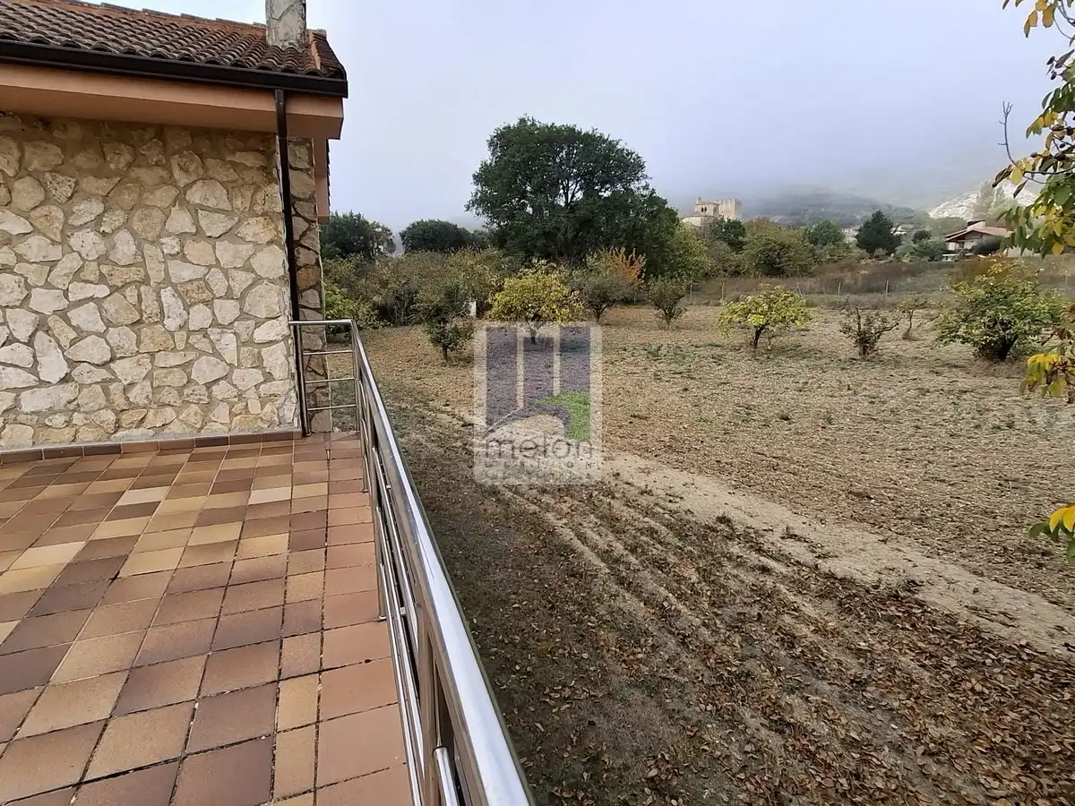 Casa o chalet en venta en VALDENOCEDA, Merindad de Valdivielso