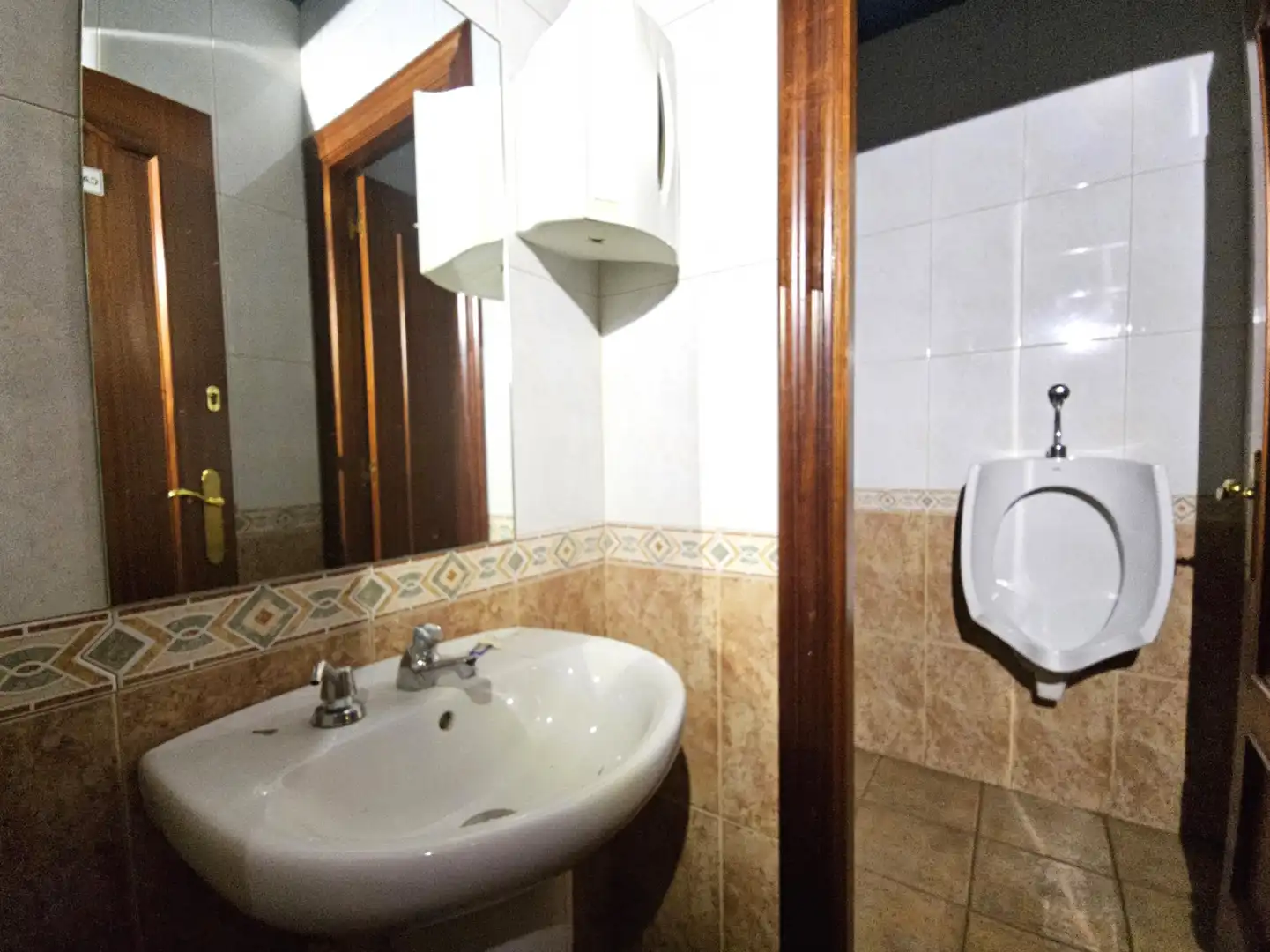Business premises for sale in El Berrón - CL PARQUIN EL, imagen 9