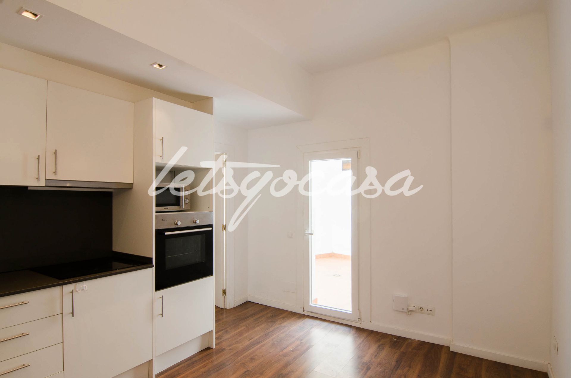 Kitchen of Planta baja for sale in  Barcelona Capital  with Air Conditioner