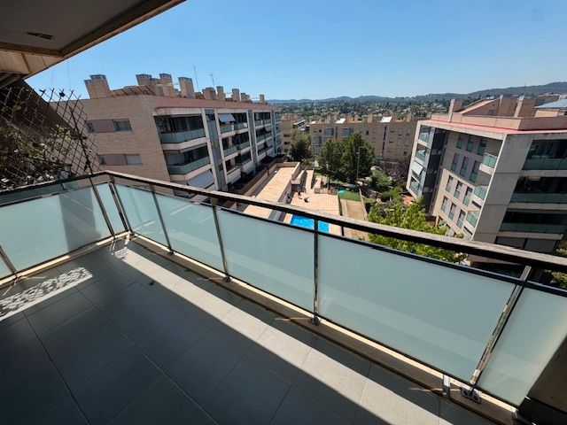 Balcony of Flat to rent in Sant Cugat del Vallès  with Heating, Parquet flooring and Terrace