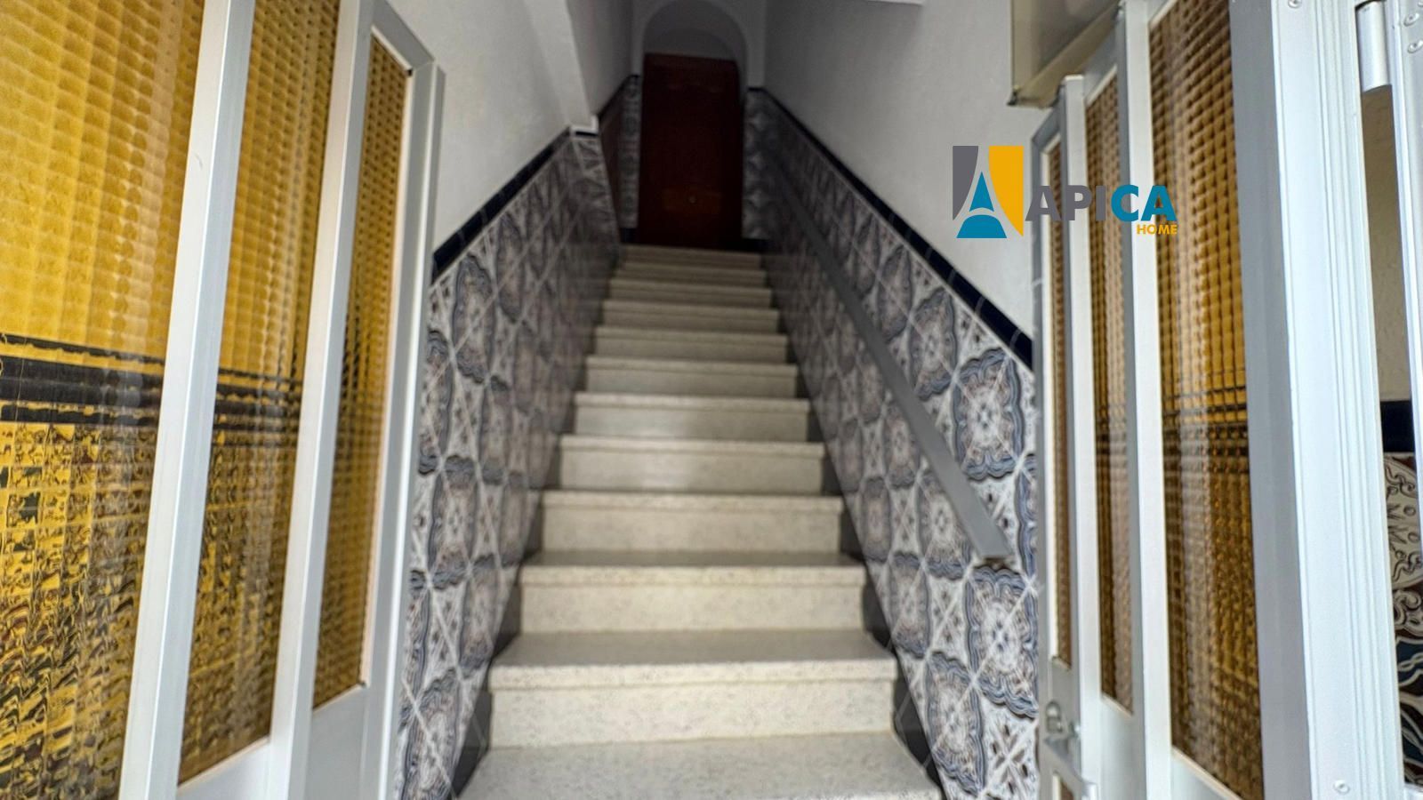 Piso en venta en Chiclana de la Frontera con Aire acondicionado, Terraza y Trastero