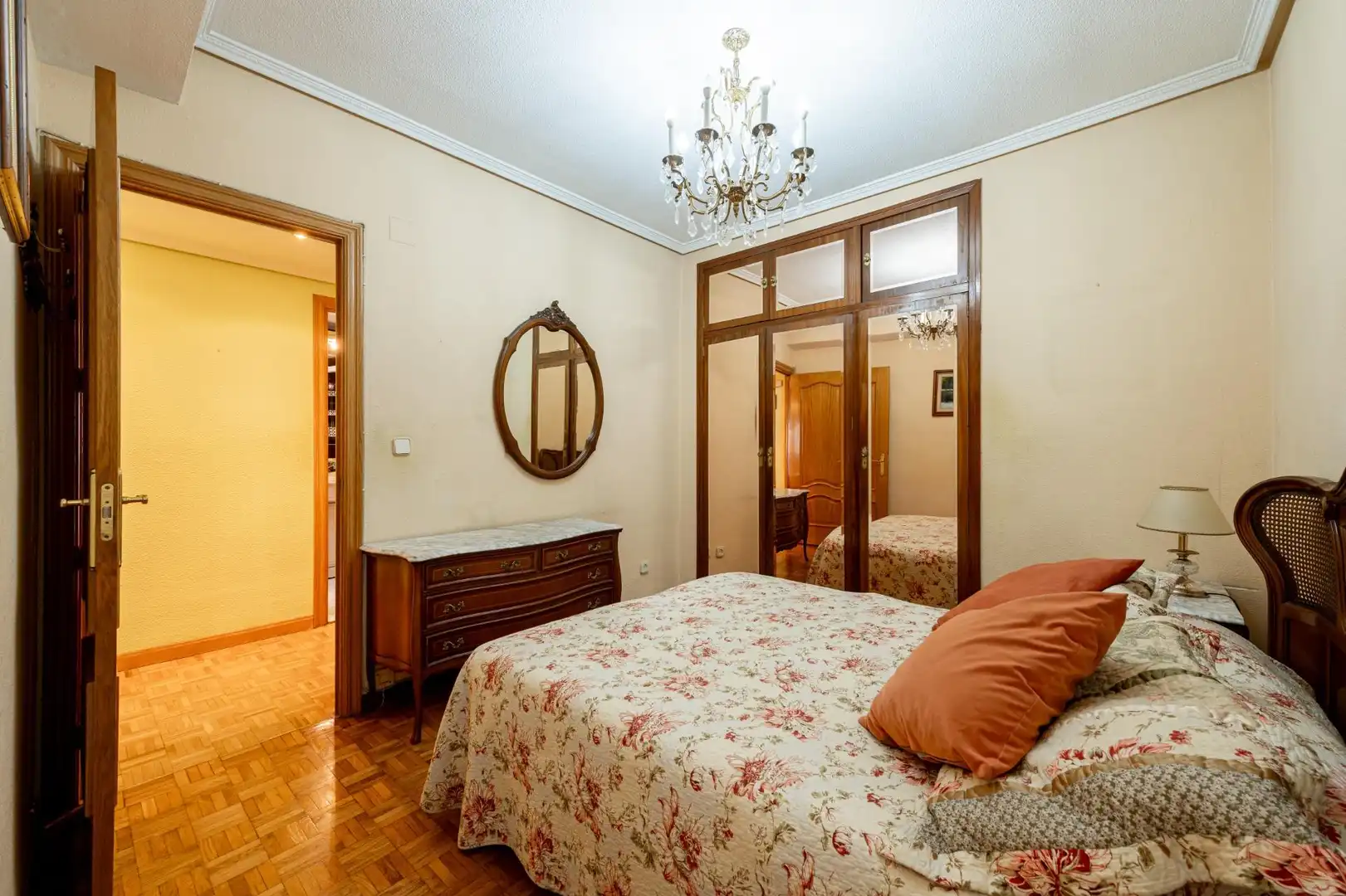 Habitación de Piso en venta en Madrid con Aire acondicionado, Calefacción y Terraza