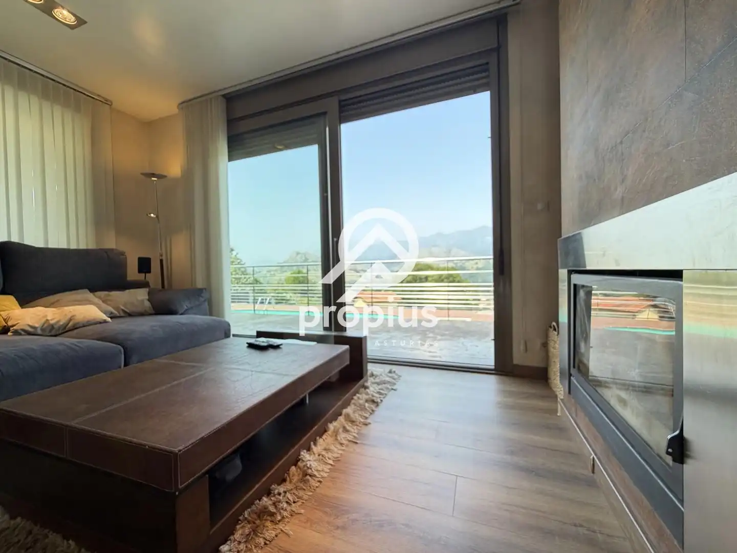 Sala de estar de Casa o chalet en venta en Cangas de Onís con Calefacción, Terraza y Trastero