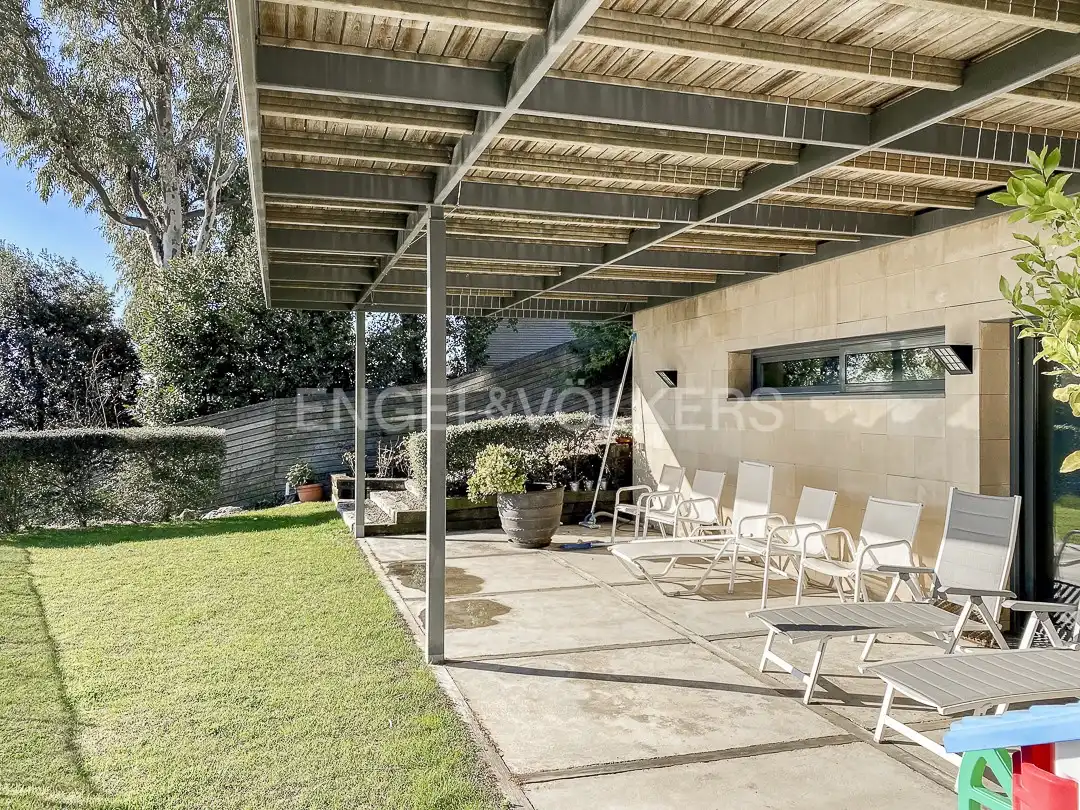 Terraza de Casa o chalet en venta en Barcelona con Calefacción, Jardín privado y Parquet