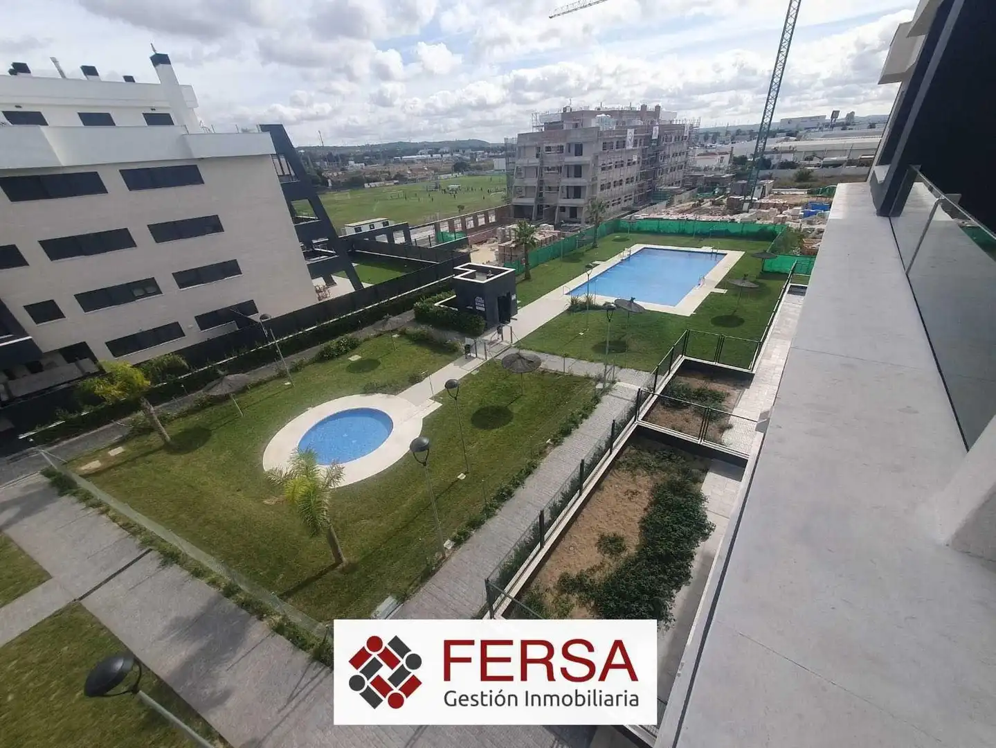 Vista exterior de Piso de alquiler en El Puerto de Santa María con Aire acondicionado, Calefacción y Terraza