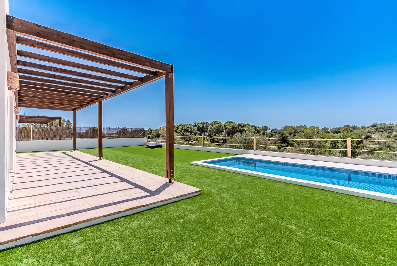 Schwimmbecken von Haus oder Chalet zum Verkauf in L'Ametlla de Mar  mit Klimaanlage, Heizung und Privatgarten