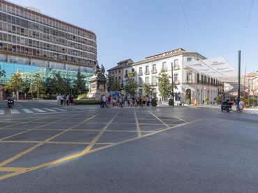 Local comercial en venda a Calle del Tovar 1