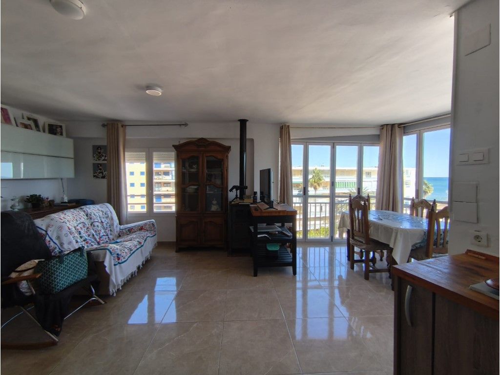 Living room of Apartment for sale in Tavernes de la Valldigna  with Air Conditioner