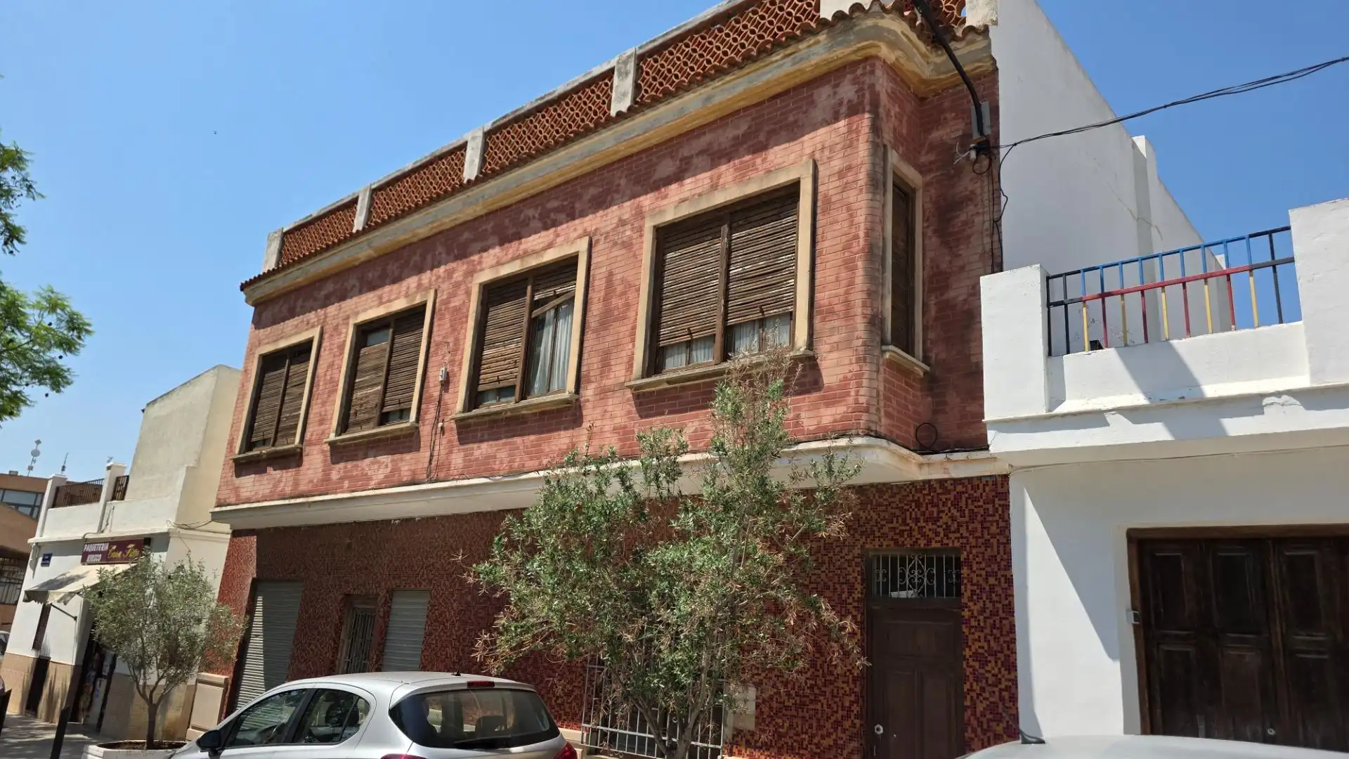 Vista exterior de Casa o xalet en venda en Paterna amb Terrassa