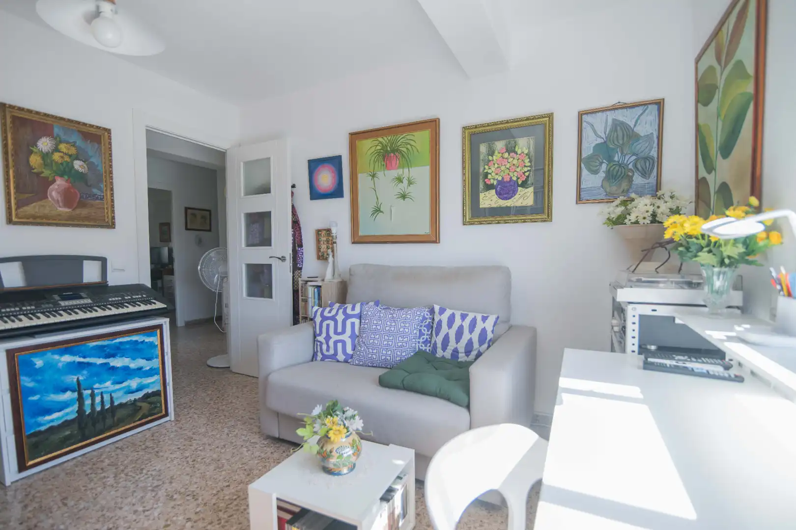 Sala d'estar de Pis en venda en Valencia amb Terrassa, Moblat i Balcó