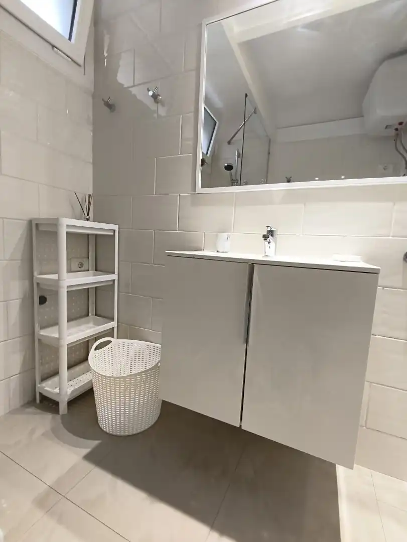 Apartament de lloguer a Avenida Juan XXIII, Ciudad Jardín