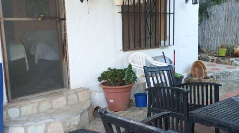 Finca rústica con casa en Almogía