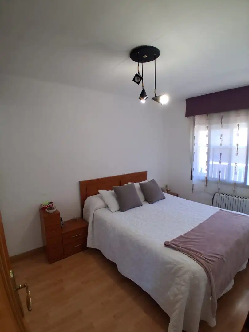 Habitación de Piso en venta en Sant Boi de Llobregat con Aire acondicionado, Calefacción y Balcón