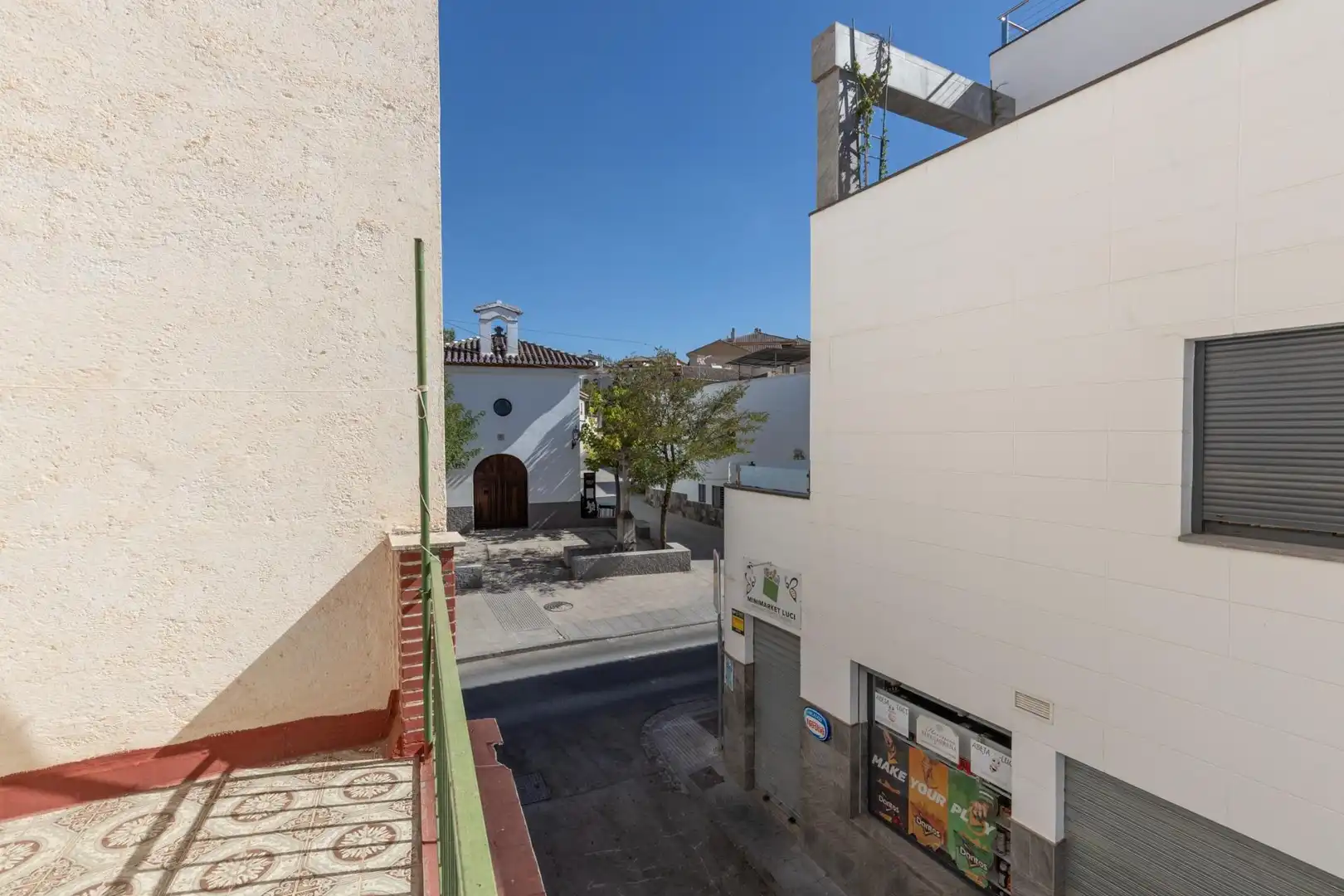 Exterior view of Buildings for sale in La Zubia