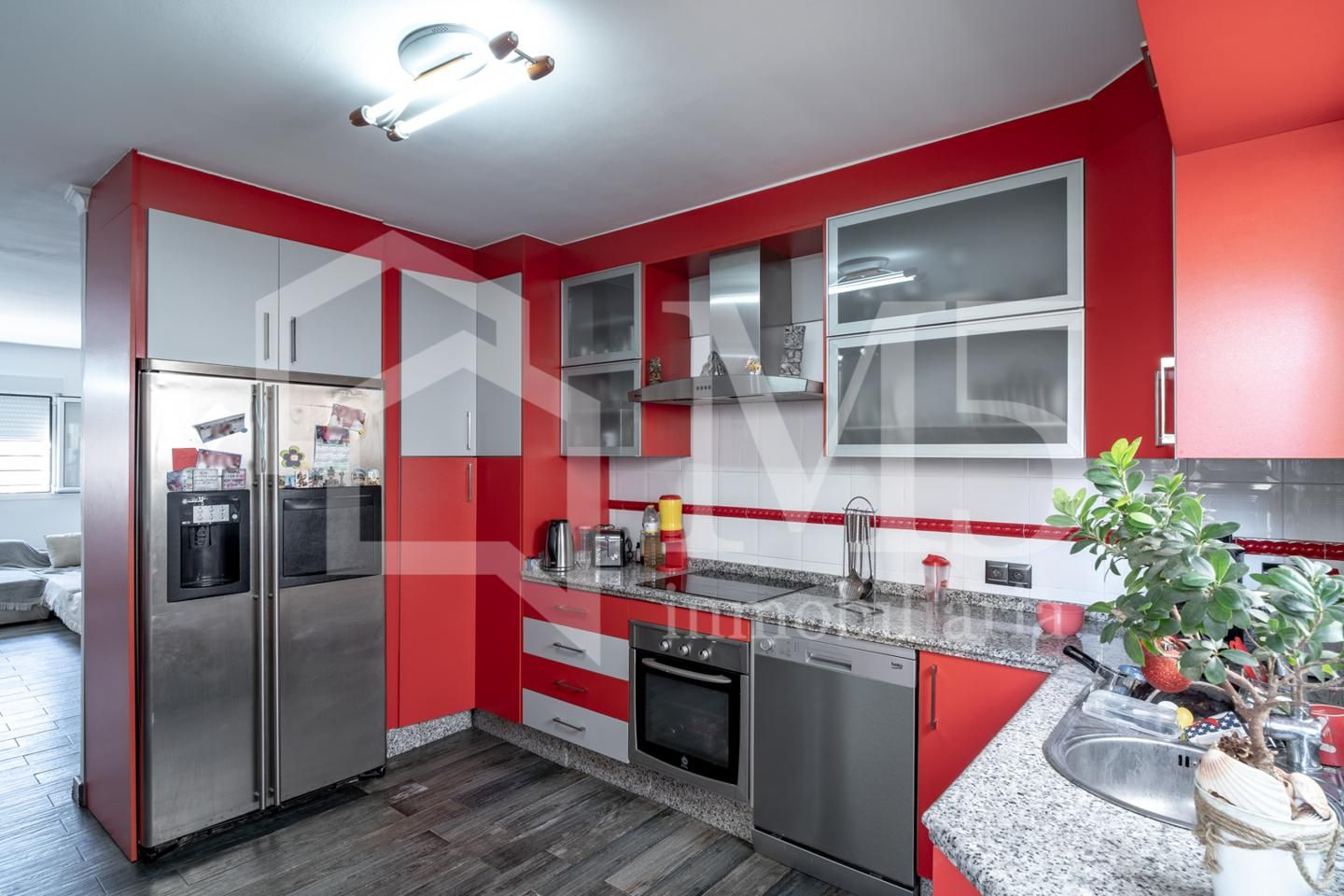 Casa adosada en venda a Hispanidad - Vivar Téllez