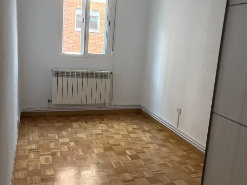 Habitación de Piso en venta en  Madrid Capital con Terraza