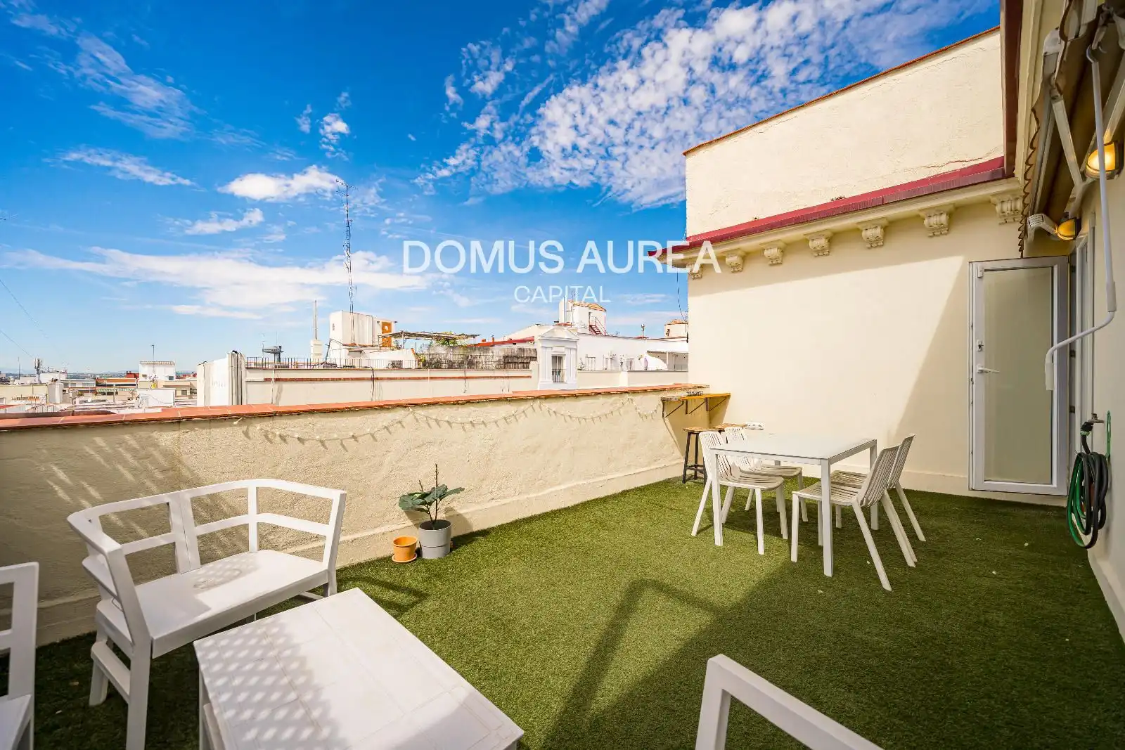 Terrace of Attic for rent in Madrid  with Air Conditioner, Heating and Parquet flooring
