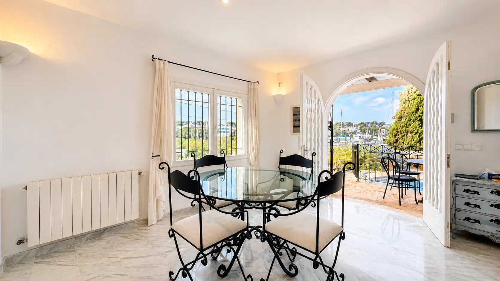Detached house with terrace for sale in Carrer Baixada al Port 8, imagen 16