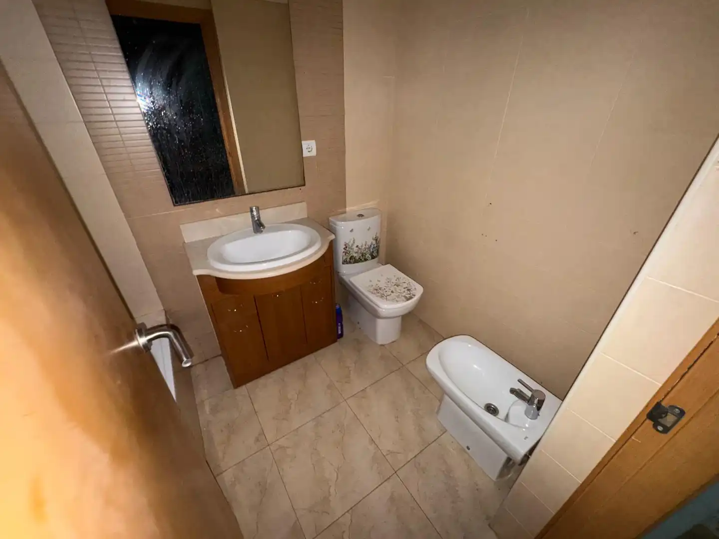 Baño de Piso en venta en Zona Hospital