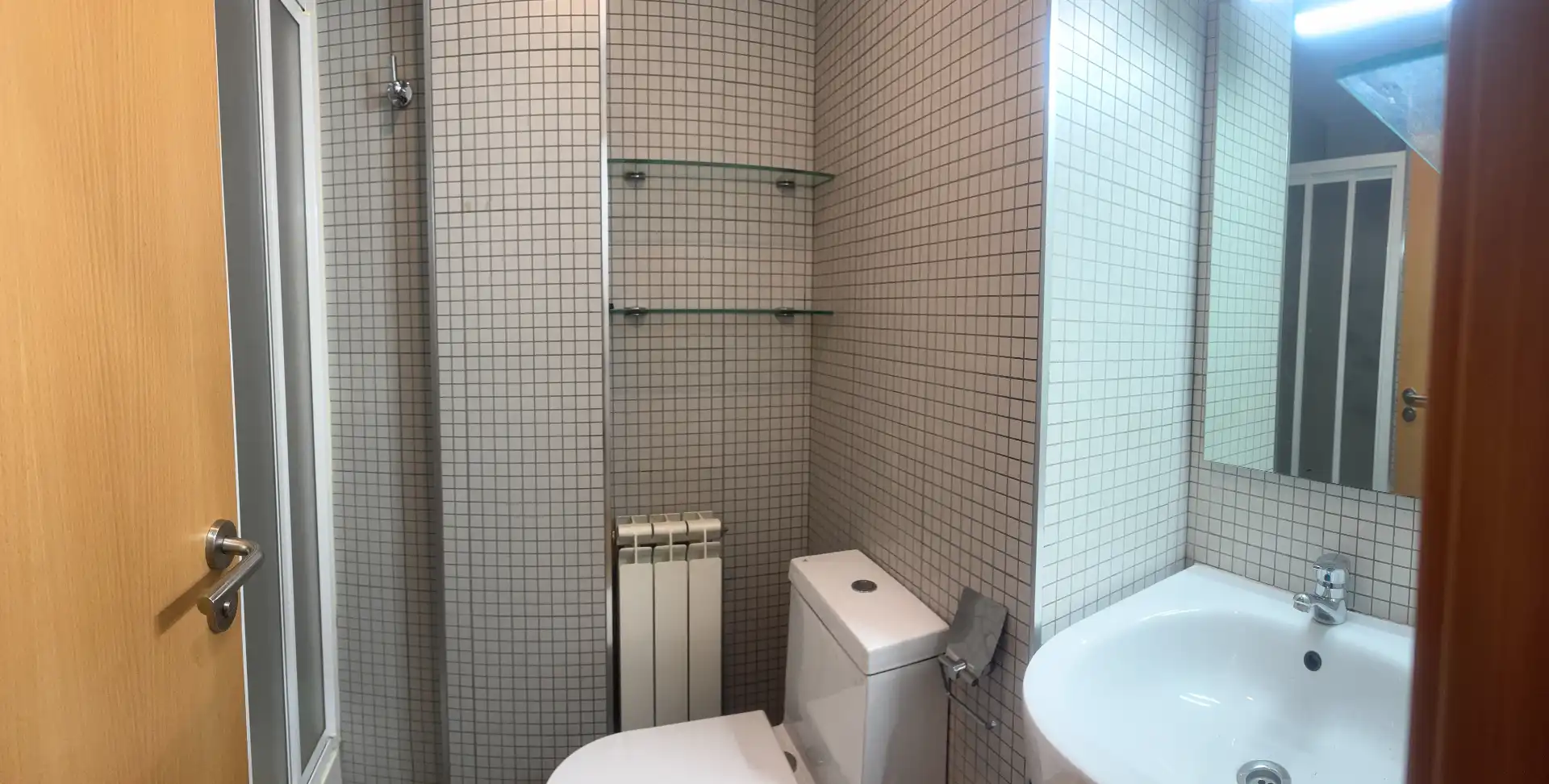 Baño de Piso en venta en Tàrrega con Terraza y Balcón