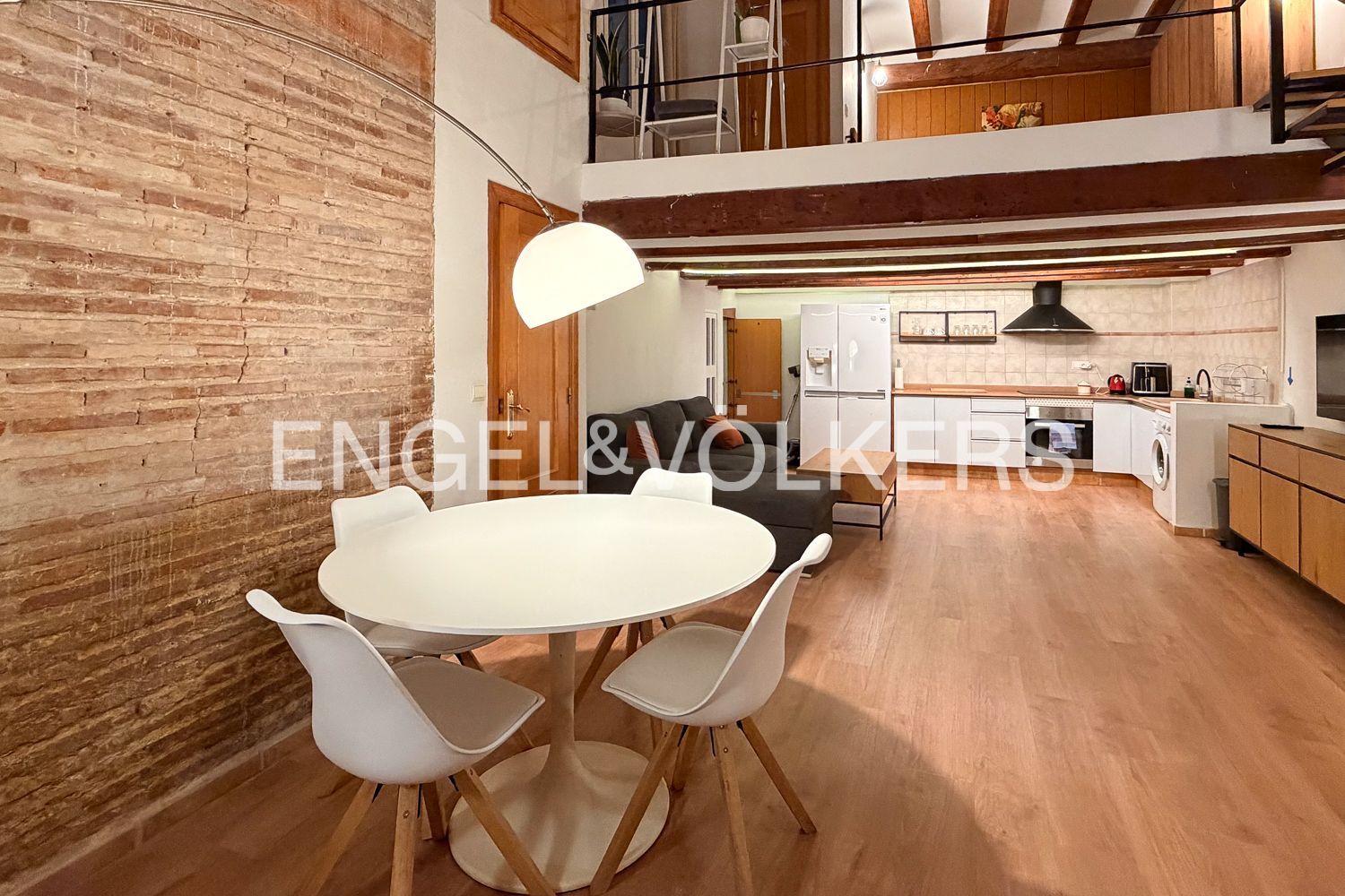 Cocina de Apartamento de alquiler en  Valencia Capital con Aire acondicionado, Calefacción y Amueblado