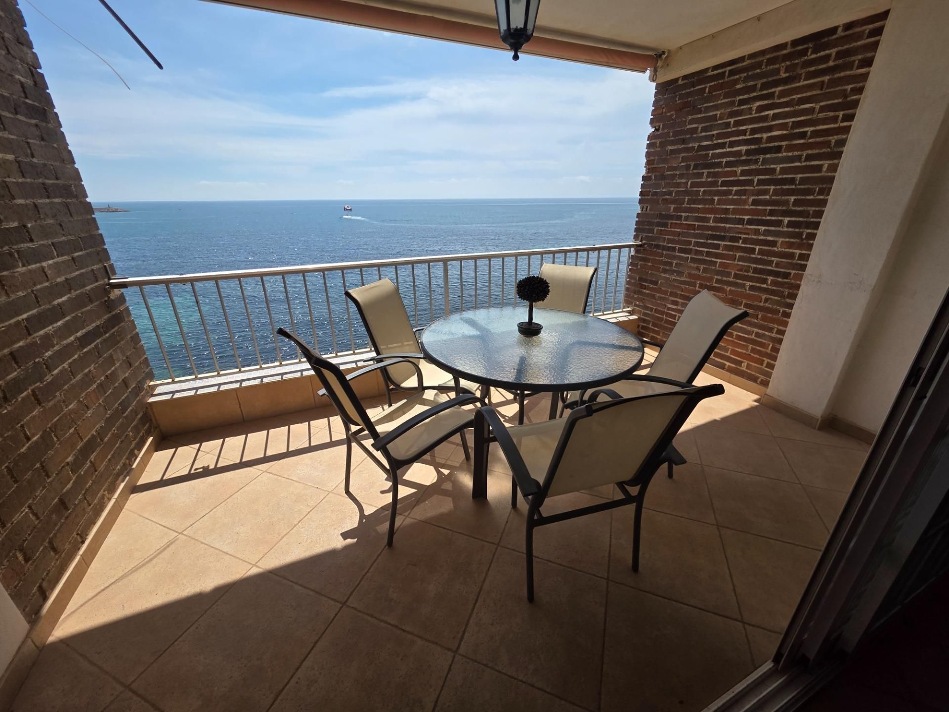 Apartamento de alquiler en Playa de los Náufragos