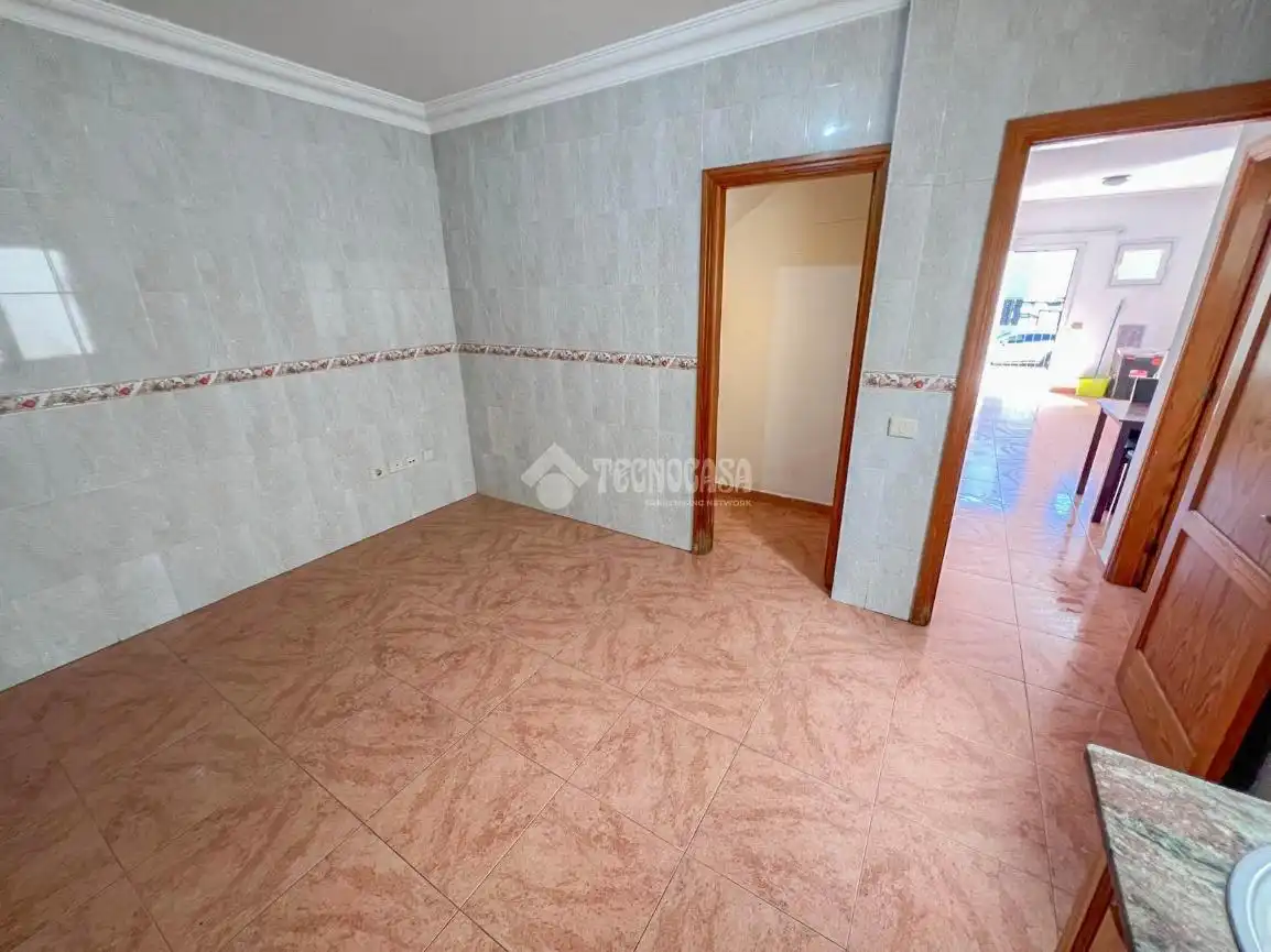 Casa aparellada en venda a Cruce de Arinaga, imagen 18