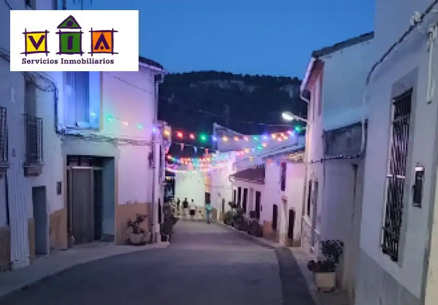 Flat for sale in Albereda Castilblanques, 67, Cortes de Pallás