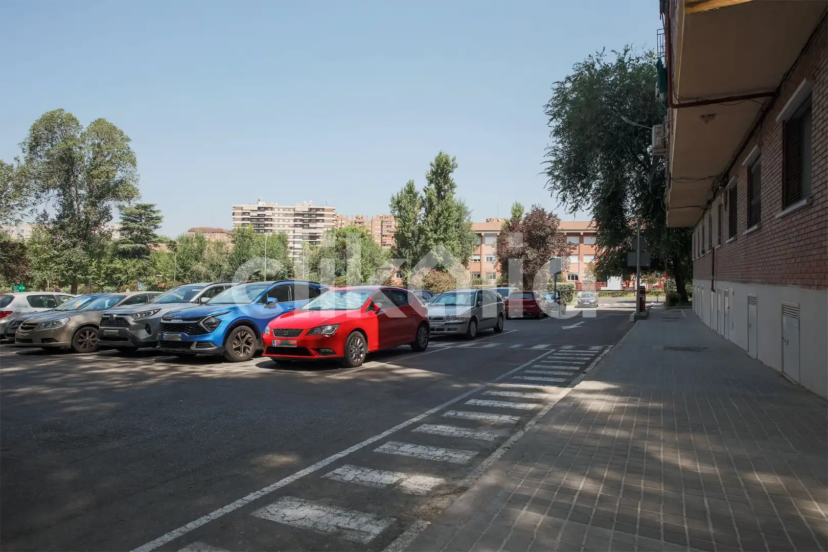 Aparcament de Pis en venda en Madrid amb Aire condicionat, Calefacció i Jardí privat