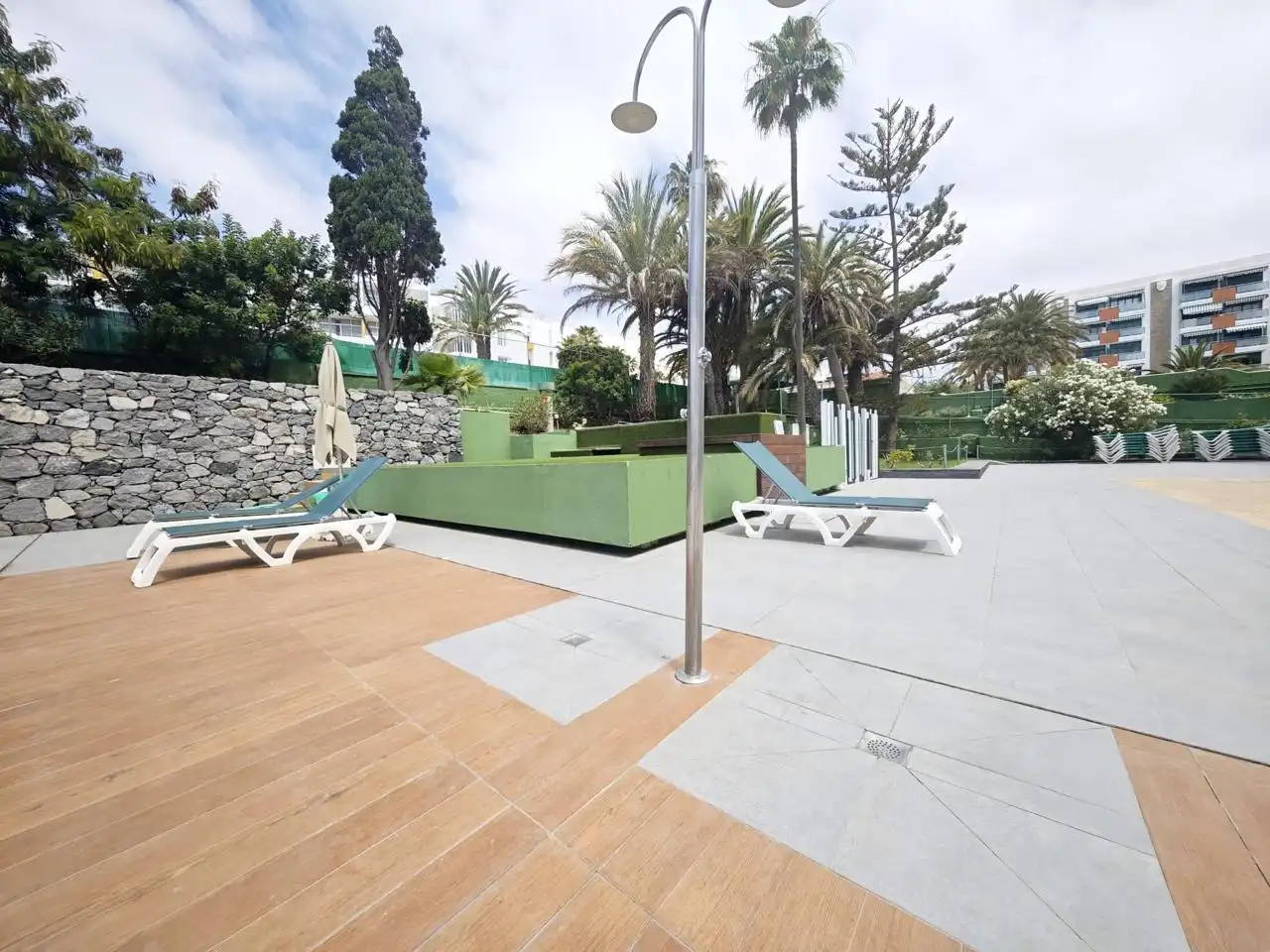 Jardín de Planta baja de alquiler en San Bartolomé de Tirajana con Terraza, Amueblado y Internet