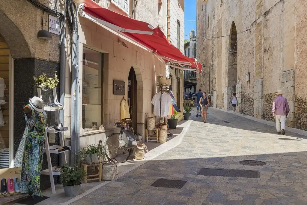 Casa rustica con piscina in vendita a Pollença Poble, imagen 17