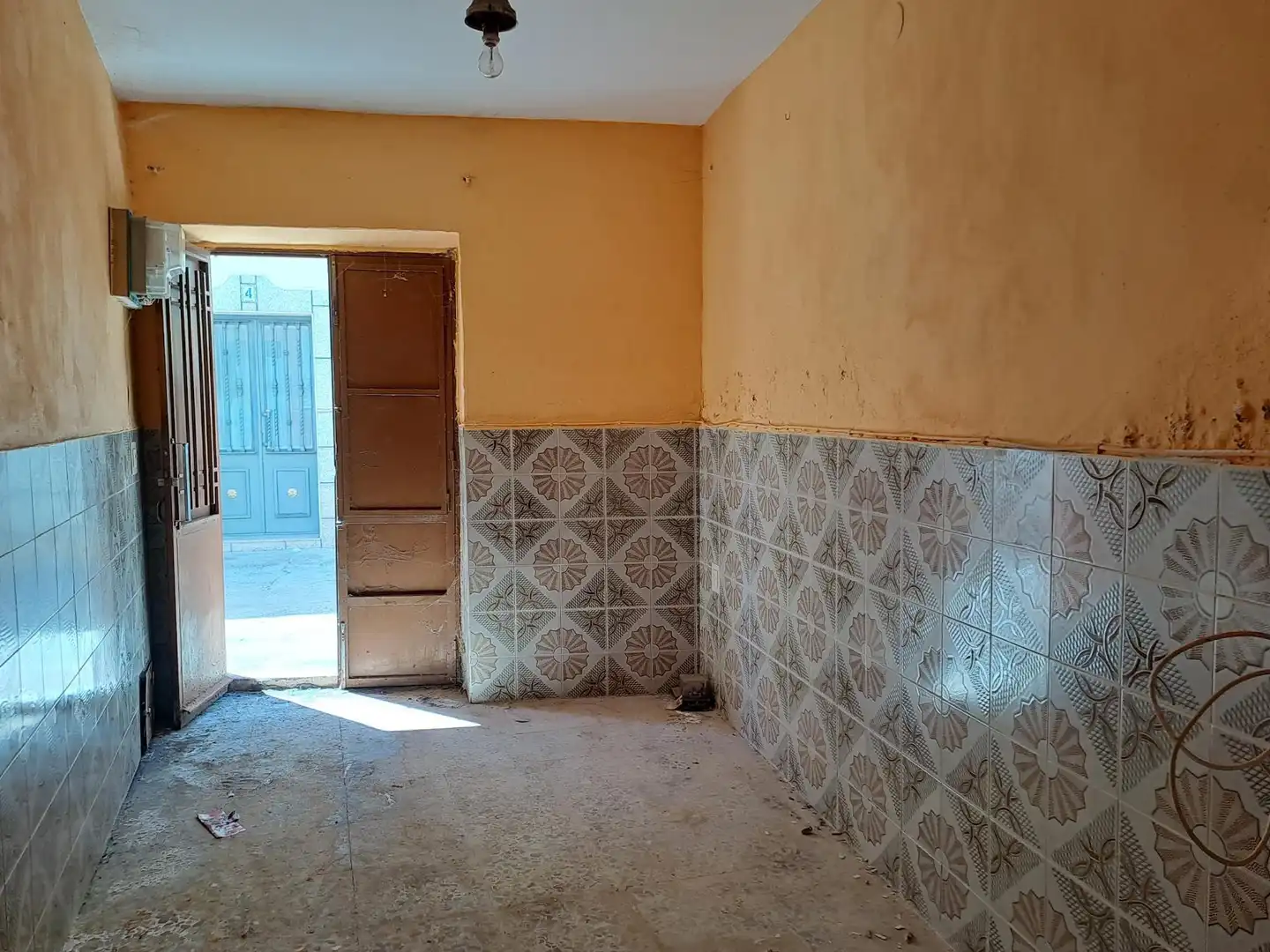 House for sale in Torre de Santa María, imagen 3