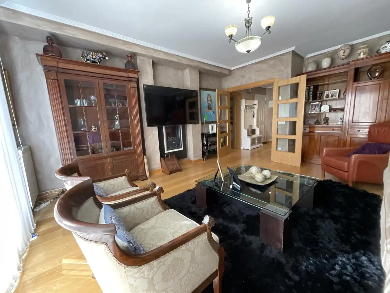 Sala d'estar de Casa adosada en venda en Cirueña amb Calefacció, Jardí privat i Parquet