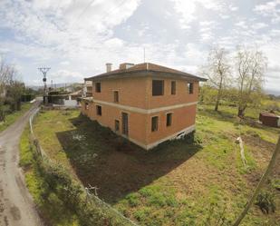 House or chalet for sale in Siero  with Heating, Terrace and Storage room